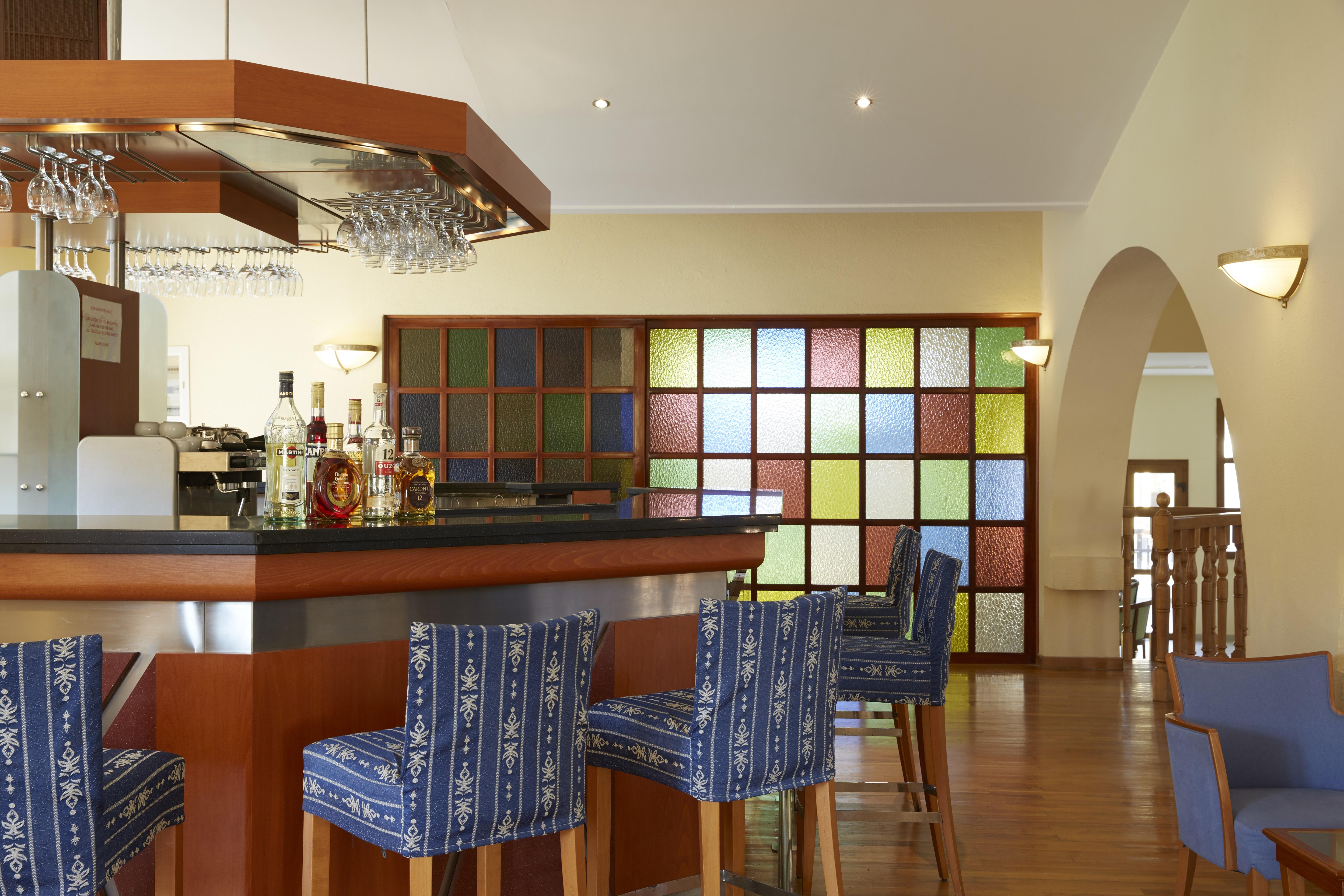 Simantro Beach Sani  Exterior foto The bar at the hotel