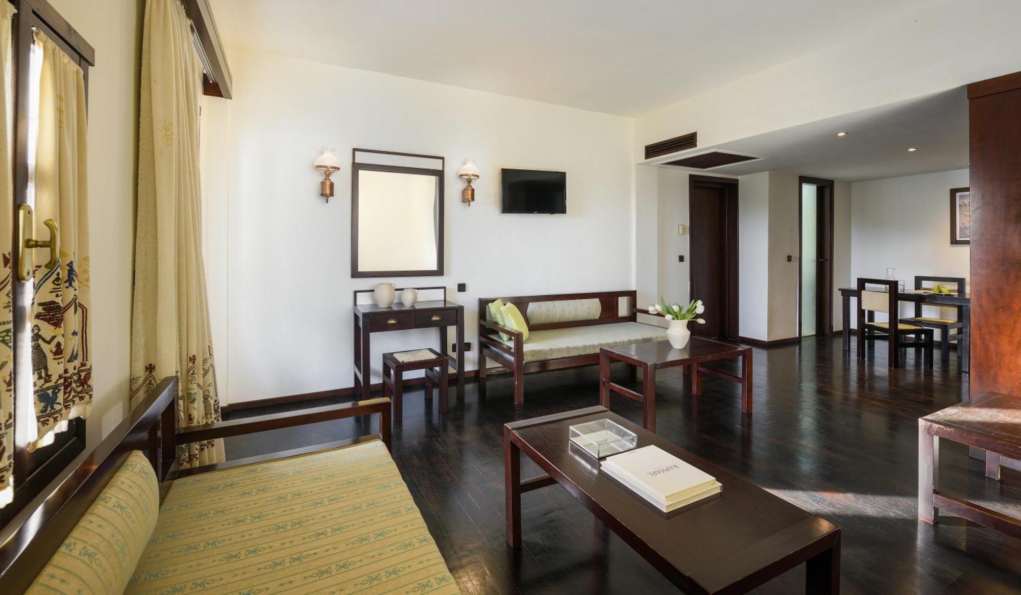 Simantro Beach Sani  Habitación foto A suite at the Taj Bengal